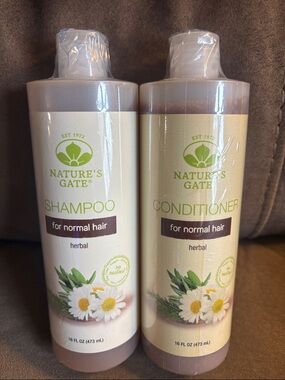 Natures Gate Herbal Shampoo & Conditioner for Normal Hair - Brown/Beige